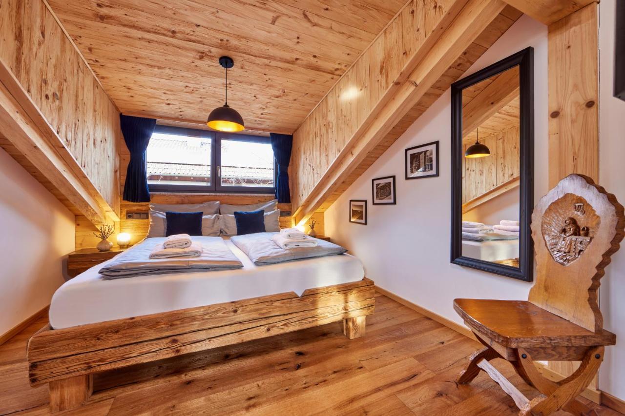 Chalet Alpi Garmisch-Partenkirchen Exterior photo